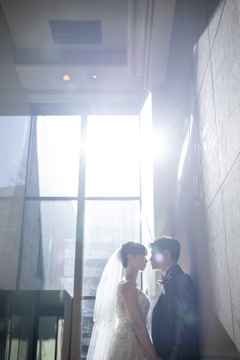 光降りそそぐ館内での撮影からスタート