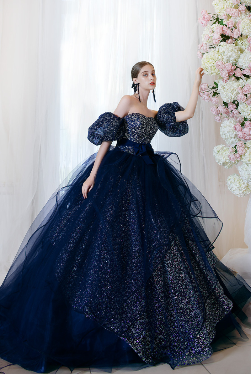 クチュールナオコ仙台店_カラードレスが豊富