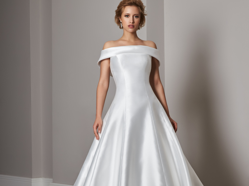 クチュールナオコ仙台店_ウエディングドレスが豊富