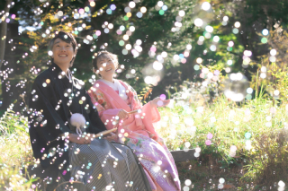 キラキラ輝くしゃぼん玉