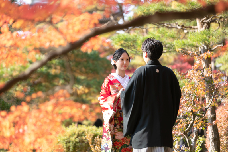 秋限定の人気企画《紅葉フォトキャンペーン》¥118,800 → ¥96,800(税込)*和装基本プラン*データ50cut付