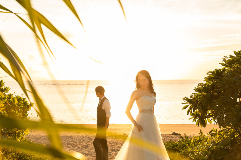 沖縄☆フォトウエディング【ビーチ&ガーデン】衣裳+ヘアメイク+撮影データ50cut付き