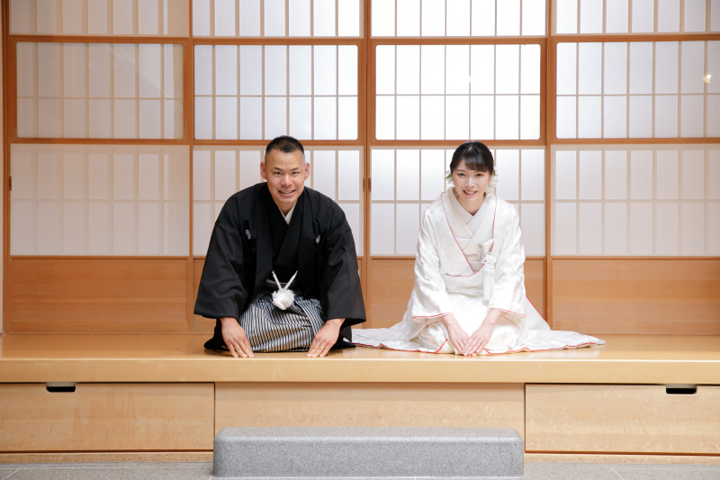 総檜造りの神殿で和装フォト婚プラン｜結婚式用の和装で、神殿フォトがより上質に。＊和装＆撮影データ50カット込み