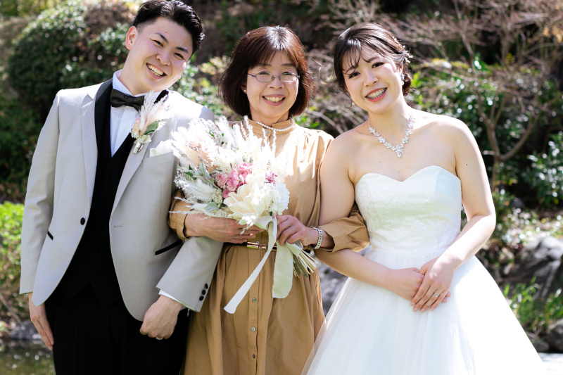 家族撮影の追加料金なし|貸切チャペルでファミリーフォトプラン◇選べる7つのチャペル*洋装&撮影データ50カット込み