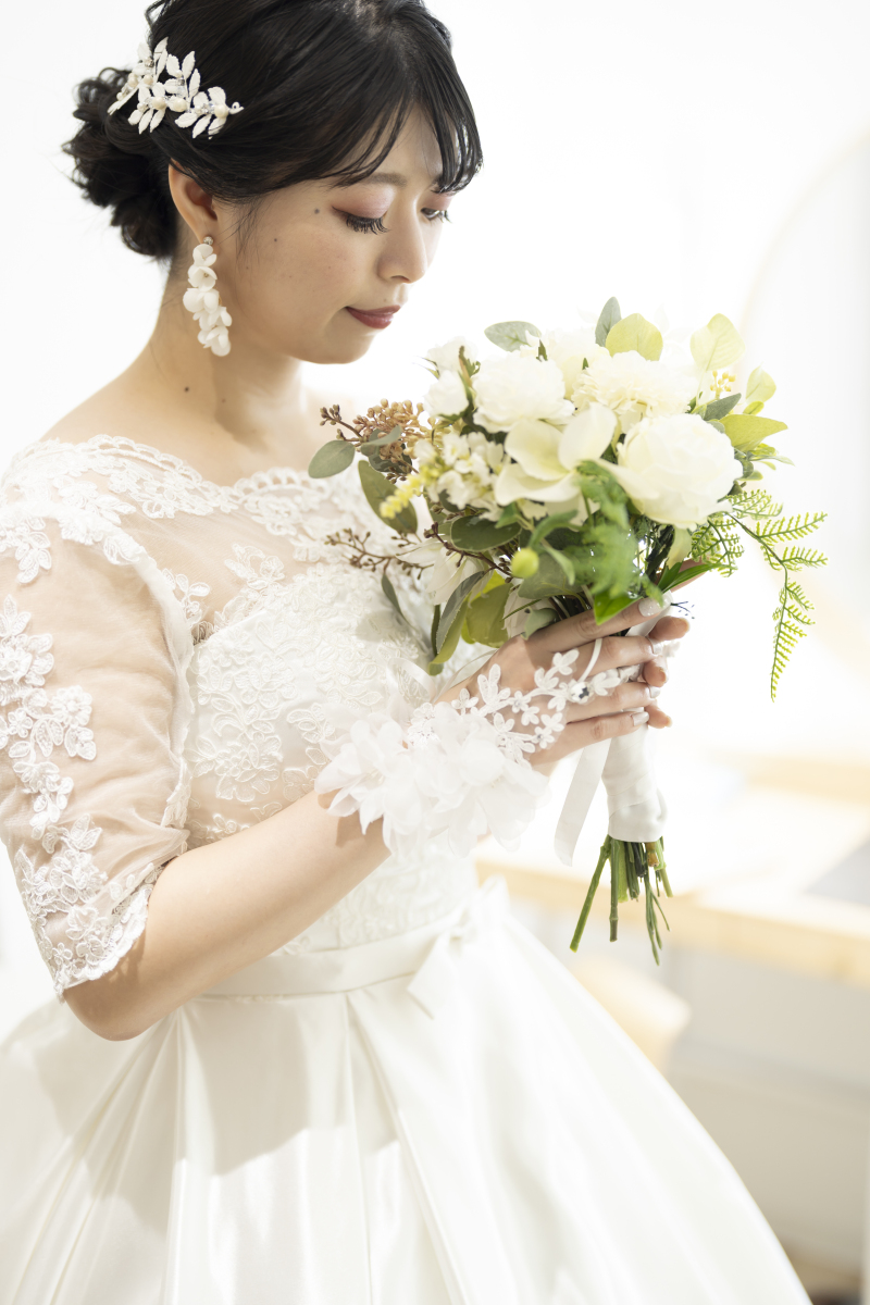 サロンで出発準備