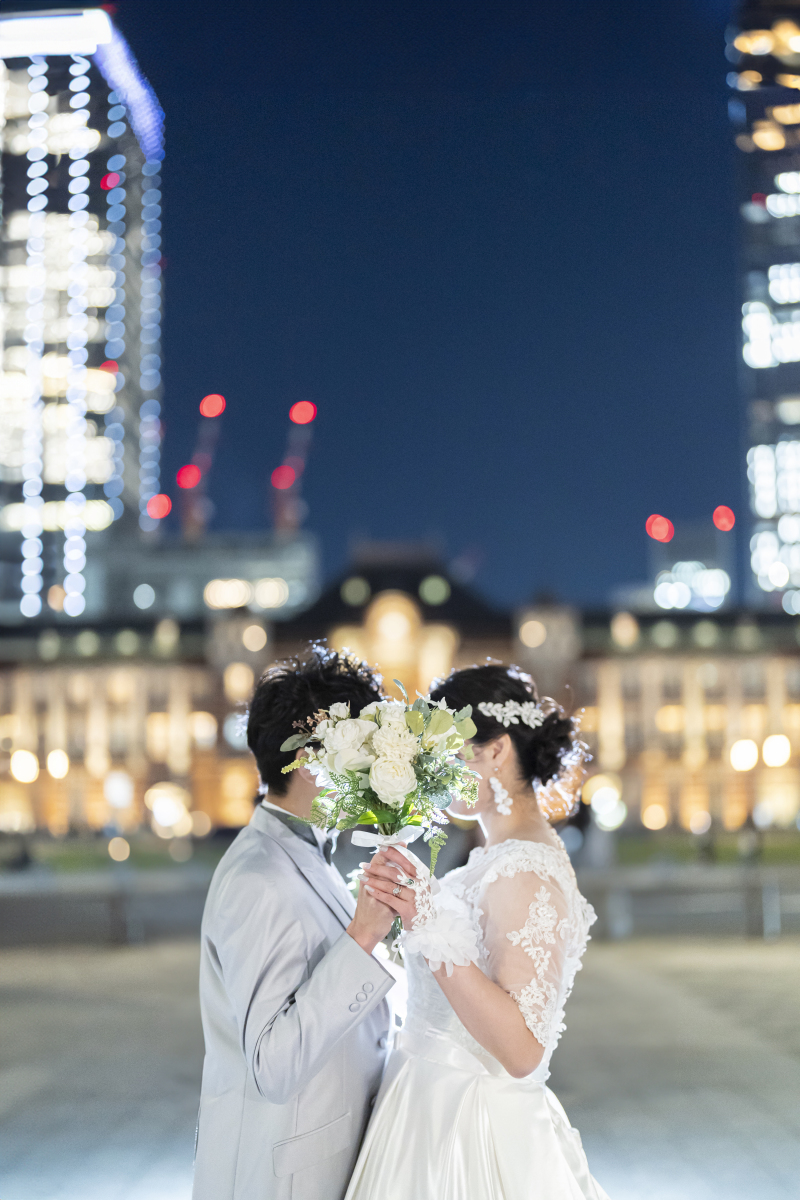 年末の丸の内で