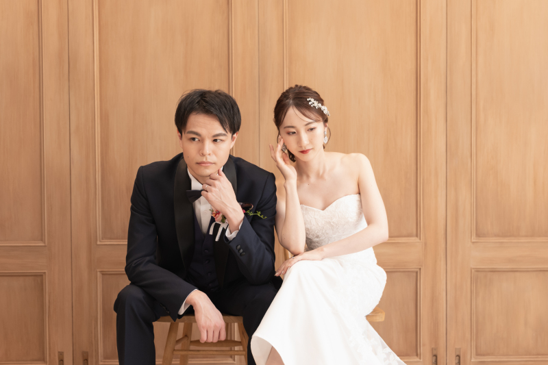 シンプルな背景で