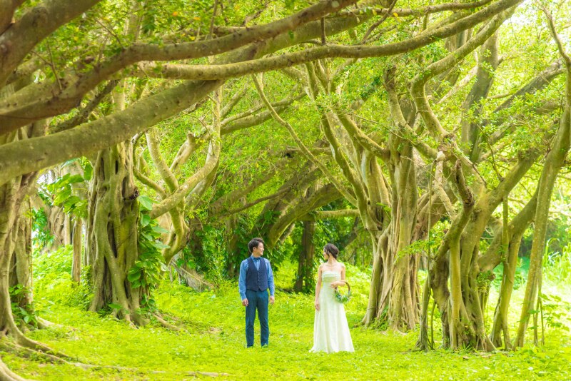 emorma photowedding_海で撮影できる