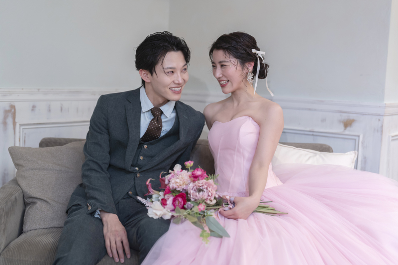 《洋装1着スタジオ撮影》全データ納品&美肌・レタッチ付衣裳追加料金なし☆10月中申込の方限定☆アルバム10Pプレゼント