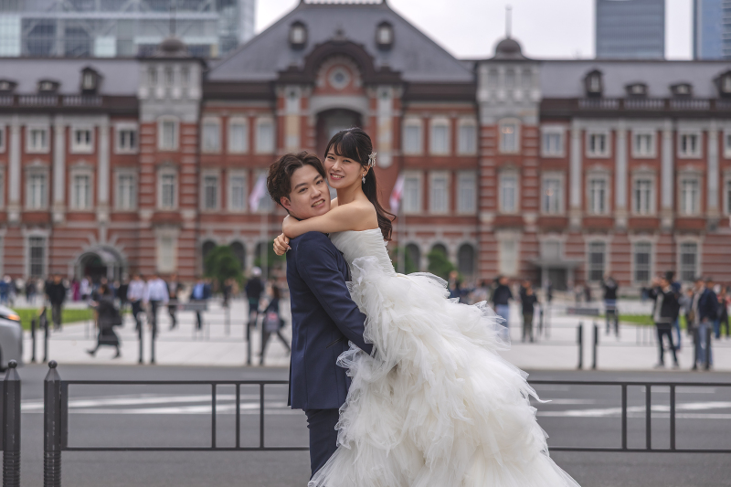 ☆★キャンペーン★☆先着5組限定《東京駅1ロケ＆スタジオ撮影｜ナイト撮影可◎》14日後納品&衣裳差額なし！