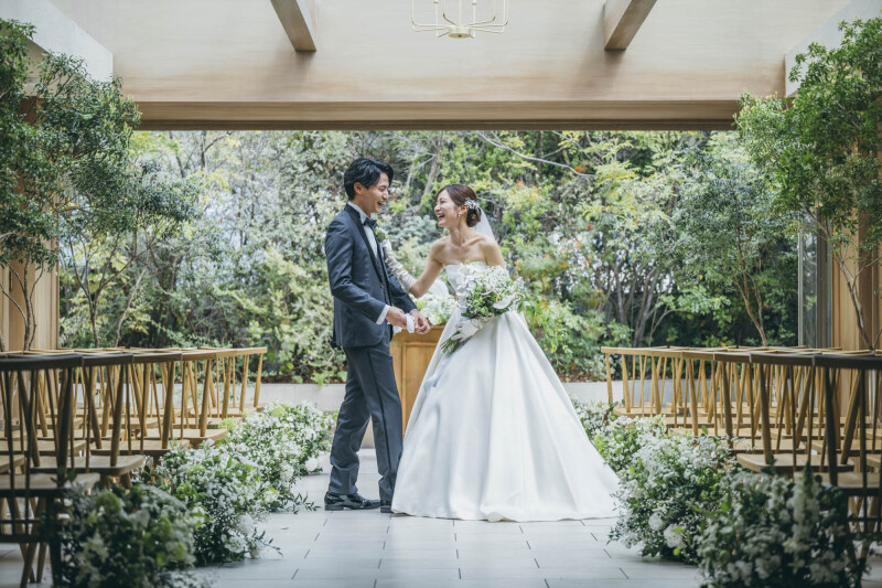 《チャペル撮影》写真で残す結婚式!全データ納品&アルバム付|同行者の参加OK♪☆10月中申込みの方限定☆ドレス2着目プレゼント