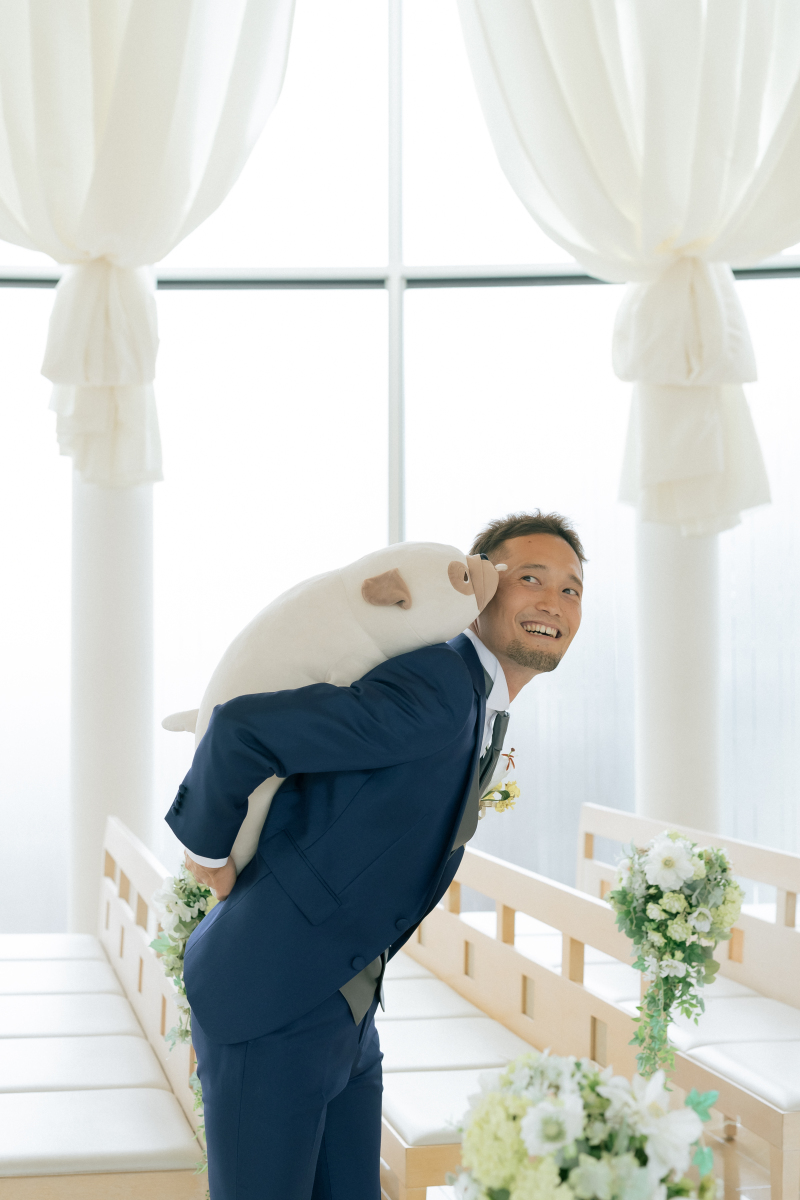 お二人の思い出のぬいぐるみでパシャリ