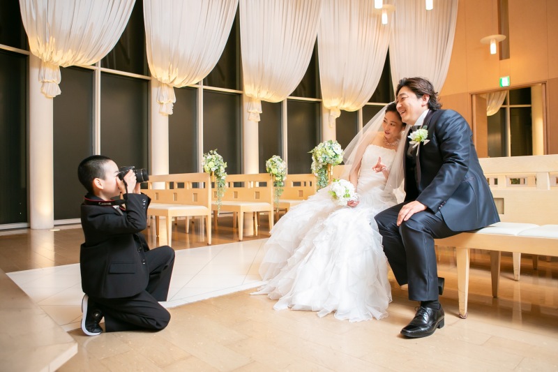 お子様がお二人の撮影しているシーンを撮影しました