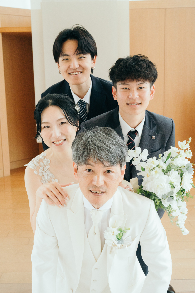ご家族で！結婚20周年目のフォトウェディング♡