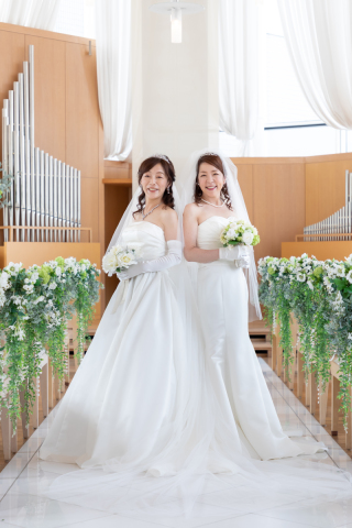 ご友人様同士で一緒にソロフォトウェディング