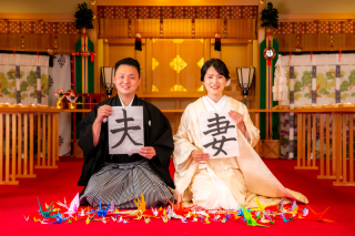 撮影アイテムを持ち込んでお二人らしいフォトウェディングを♪