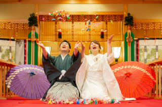 和装時番傘使用