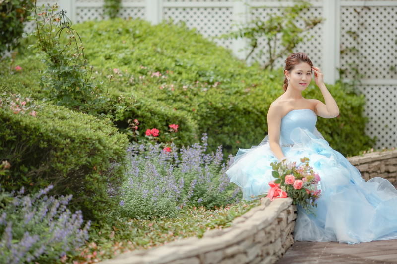 小さな結婚式　千葉店_ガーデンで撮影できる