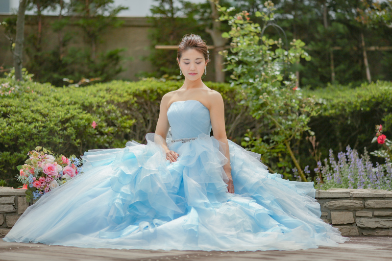 小さな結婚式　千葉店_ガーデンで撮影できる