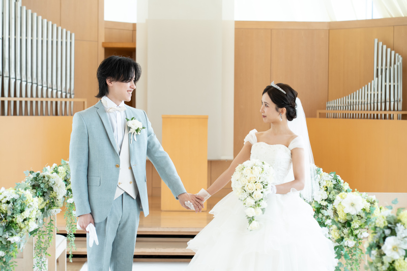 3月までのご撮影で土日祝日料金0円! 洋装50カットデータ ¥69,000→¥34,500