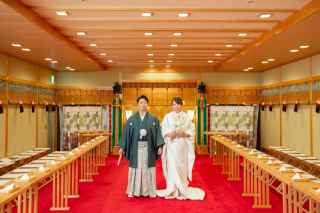  【50％OFF★和装★神殿】8月末まで神殿使用無料_和装1点神殿フォトプラン｜貸切撮影☆121,000円&rarr;49,500円