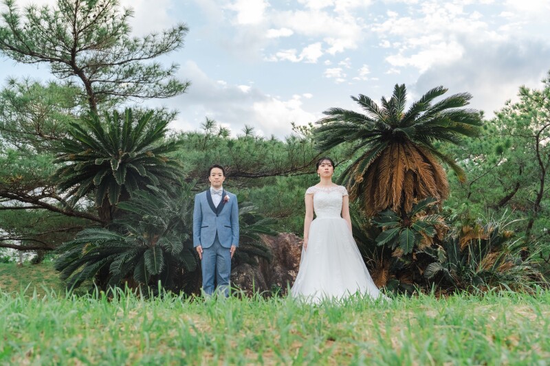 緑の中で二人の絆を深める