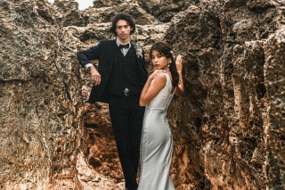 デザインアルバムSHIRONARI(23cm×30cm 30P+表紙・封筒)表紙:ハードカバー