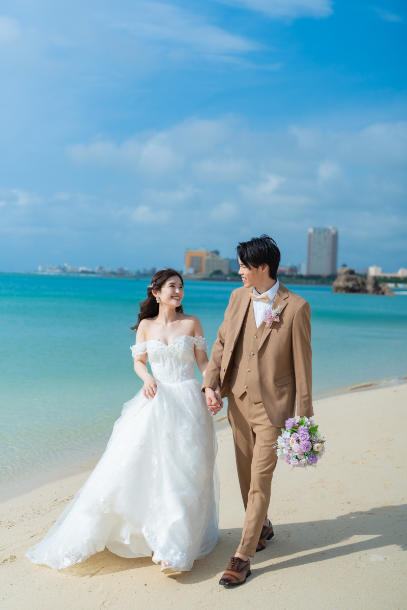【ファーストバイト撮影付♪】沖縄のビーチとスタジオ両方で撮影が叶うお得なプラン!ほっぺたが落ちちゃう☆こだわりケーキもプラン内♪