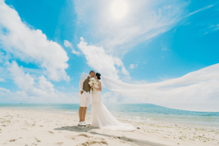 【10万で全部叶える前撮りパック☆】ウェルカムボード・オープニングムービー・アルバム付!オールインクルーシブプランでお得に前撮り