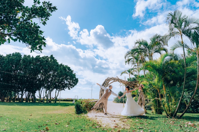 ✴︎石垣島プラン✴︎ ドレス2着目無料!【カメラマン指名OK!海の見えるチャペル&ビーチ撮影150カット+フォトムービー】