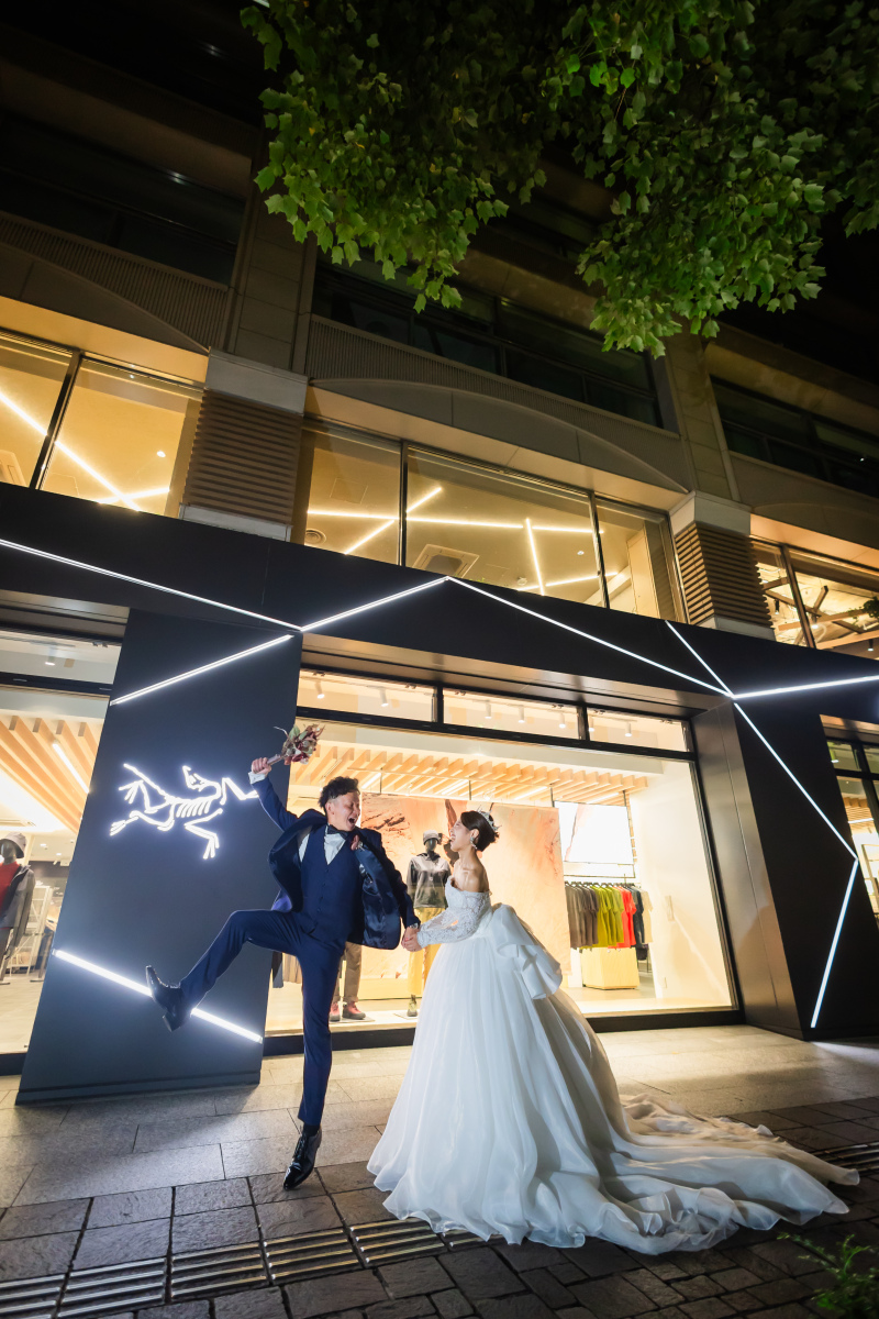 夜空へ弾むウエディング