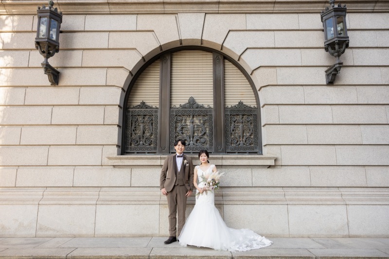 明治安田生命前でツーショット