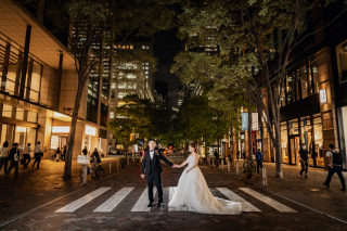 夜の仲通りは動きのあるカット♪