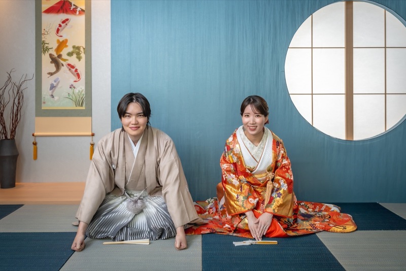 色打掛を主役にモダンスタジオで過ごす和装だけの時間