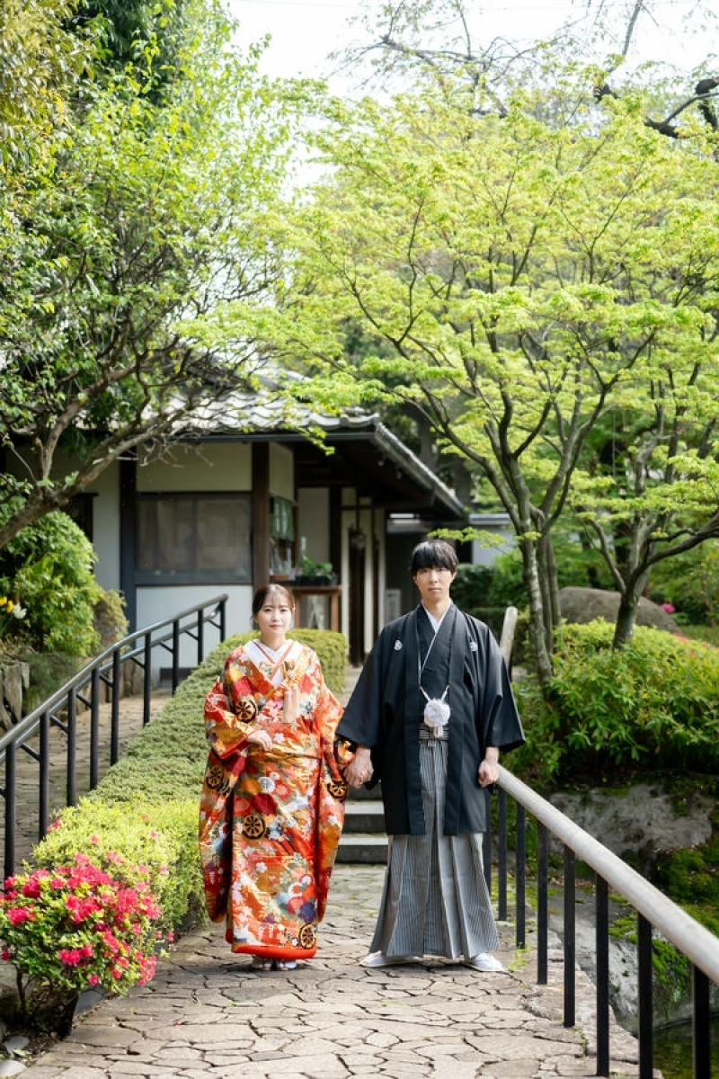 飛び石を渡る軽やかさ