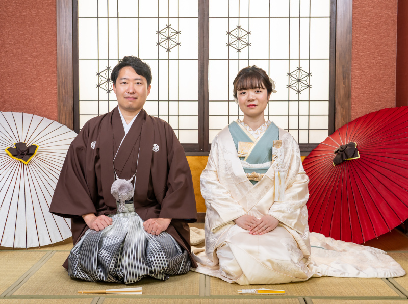 正座ショットでカメラ目線♡