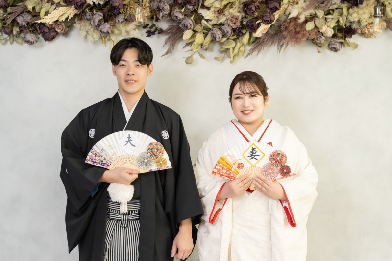 扇子で祝福っ♪