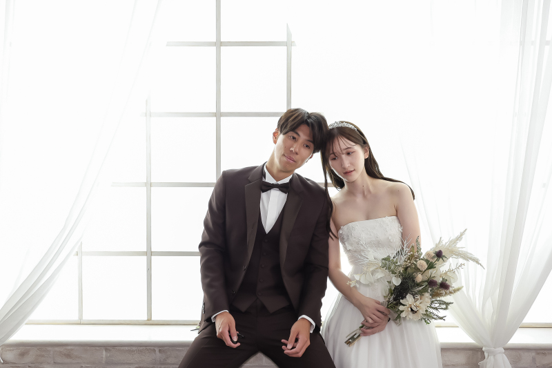 窓辺でひょっこり♪