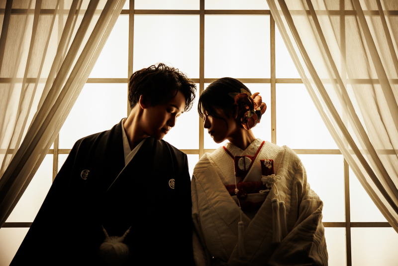 おでこをコツン