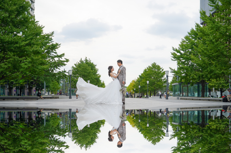 タイムスケジュールもご紹介！洋装スタジオ・お昼の東京駅ロケーション