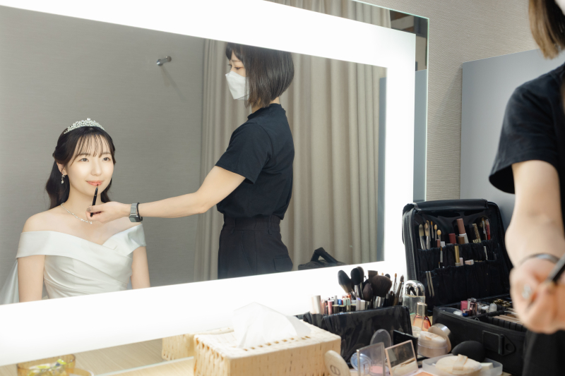 そっとふれるブラシ