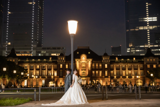 柔らかな雰囲気の東京駅+和田倉門ロケーション撮影