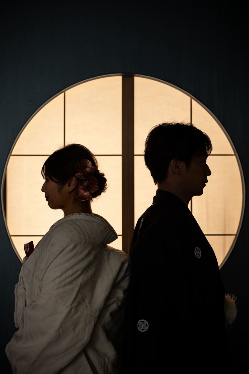 シルエットでカッコよく