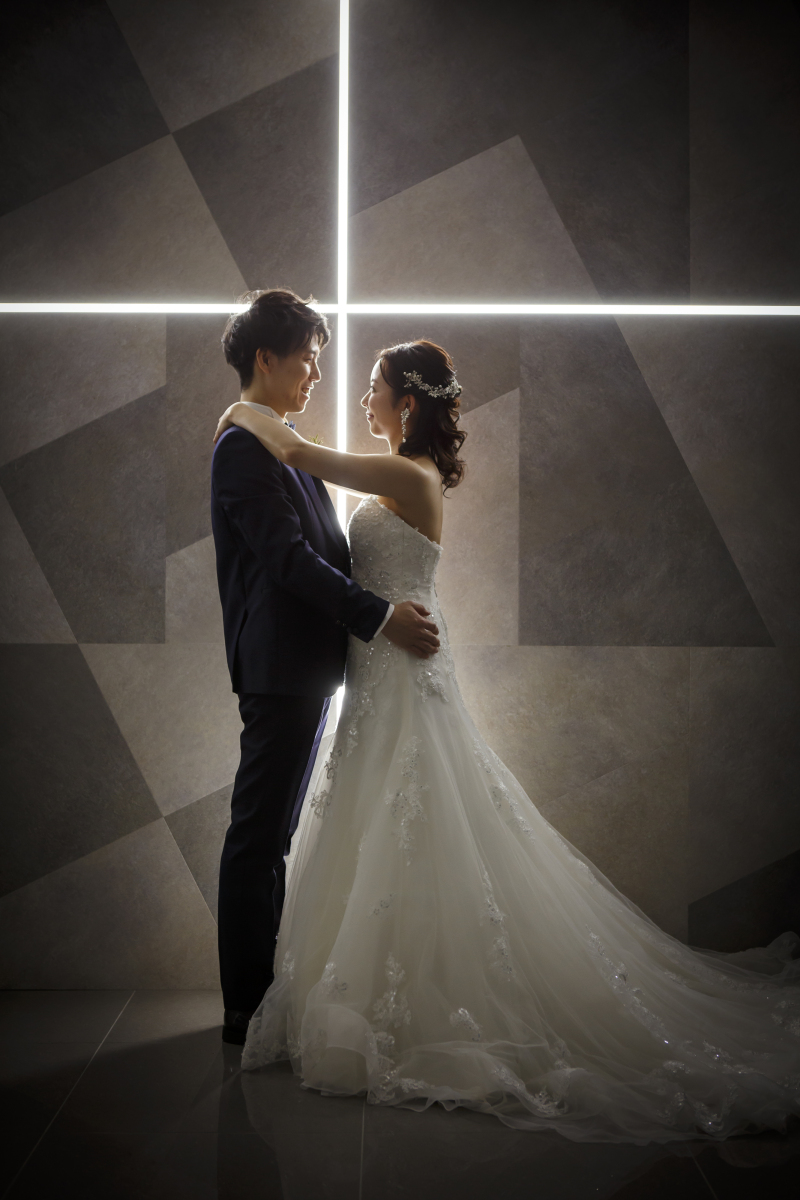 十字架のスタジオにて