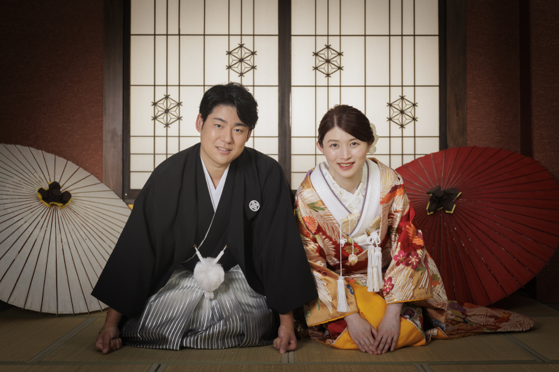 正座ショットからスタート♥