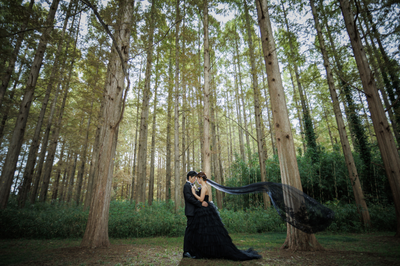 水元公園&times;スタジオで叶える黒ドレスの前撮りフォト