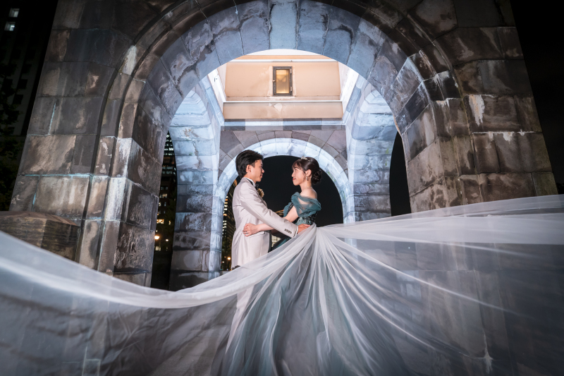 ロングベールが靡く様子