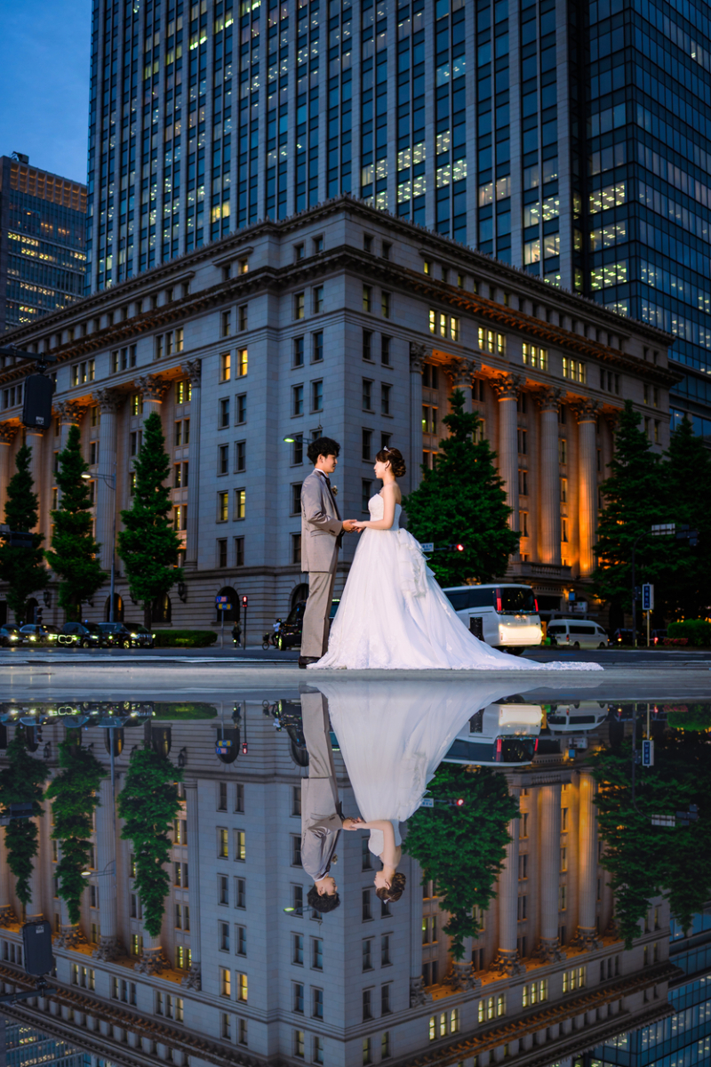 重要文化財の建物の前で★