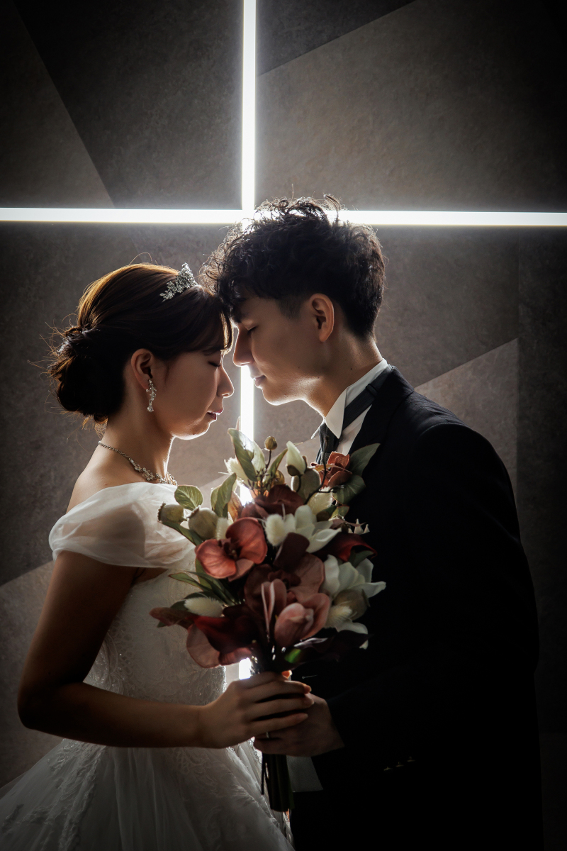 ムード満点!かっこいい十字LED♡