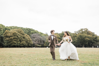 自然と笑顔がこぼれる、代々木公園ロケーションとスタジオ撮影のよくばりプラン